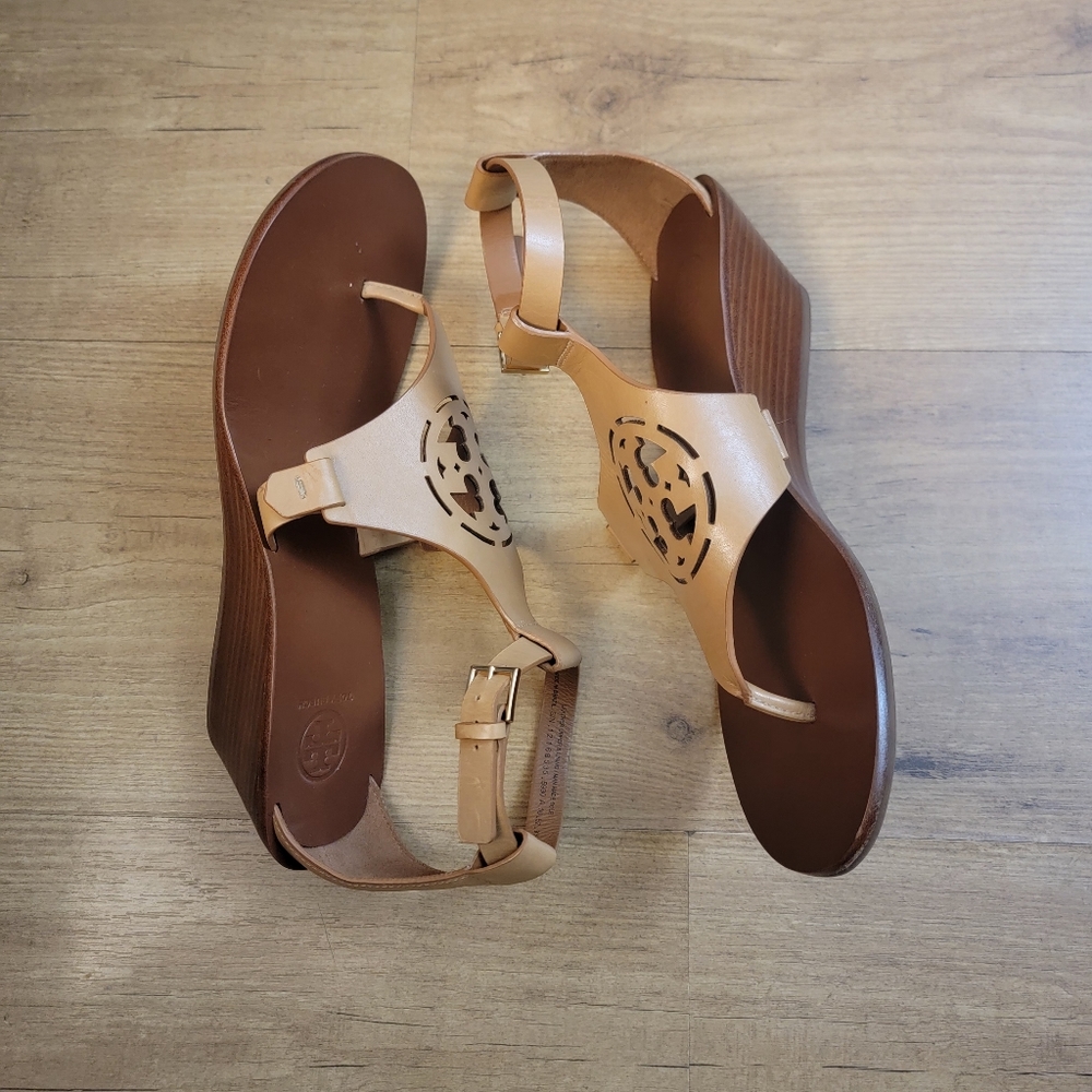 Tory Burch Zoey Leather Logo Wedge Sandals - Picture 4 of 12